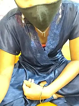 Snapshot of ranisanthutelugu chatting on October 18, 2025, 9:00 am ranisanthutelugu online show from October 18, 2025, 9:00 am