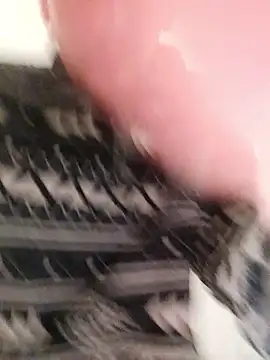 ijustwannafuckyou6969 online show from January 9, 2026, 5:20 pm