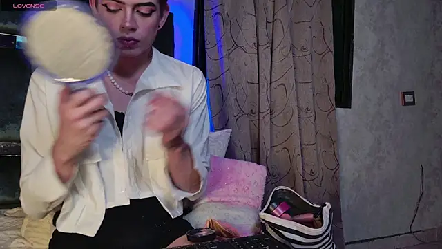 Taurito    online show from October 7, 2025, 6:14 am