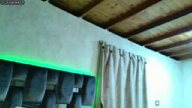 Taurito    online show from October 12, 2025, 5:09 am