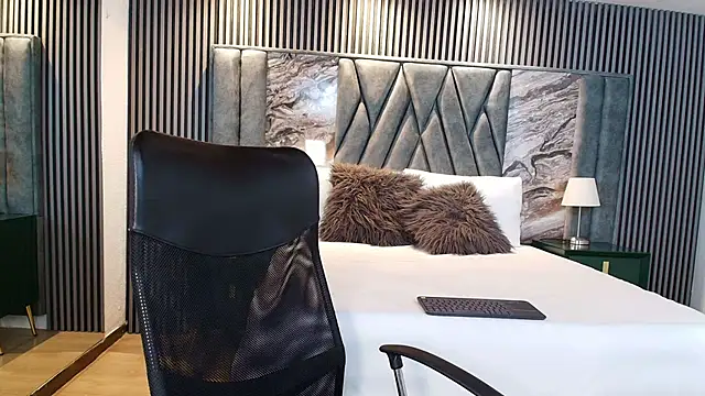 Michael blue online show from February 13, 2026, 7:47 pm