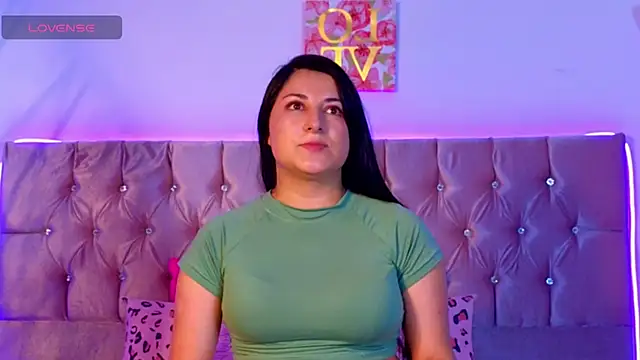 cuteeimy online show from February 6, 2026, 6:48 pm