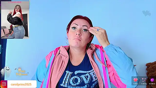 carolinhe  online show from October 28, 2025, 7:35 pm