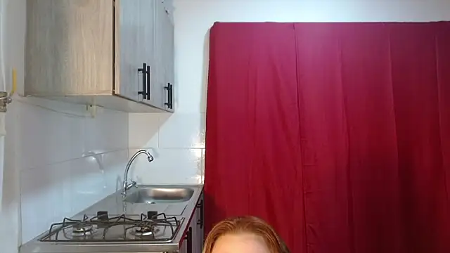Snapshot of couple_vzl chatting on September 11, 2025, 6:35 am couple vzl online show from September 11, 2025, 6:35 am