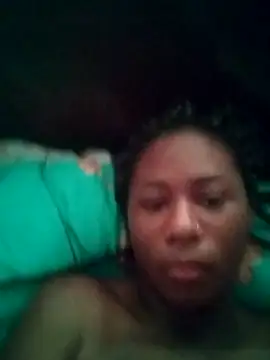 Snapshot of MONIQUE-LAMOUR chatting on May 12, 2026, 1:06 pm MONIQUE-LAMOUR online show from May 12, 2026, 1:06 pm