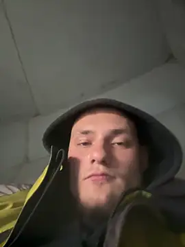 Snapshot of egor7777yd chatting on October 31, 2025, 10:45 am egor7777yd online show from October 31, 2025, 10:45 am