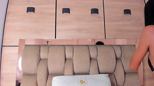 karol lewiss online show from January 6, 2026, 12:31 pm