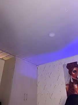 Scaarlettfox online show from October 16, 2025, 7:44 pm