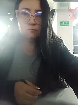 Romina693 online show from October 18, 2025, 6:26 am