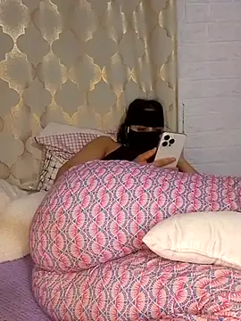 Samaarsexy23 online show from December 2, 2025, 6:42 pm