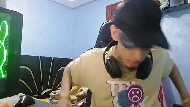 Dark DesireX online show from November 22, 2025, 10:30 pm