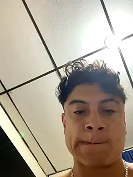 Snapshot of MR_MUSCLE chatting on November 6, 2025, 10:19 am MR MUSCLE online show from November 6, 2025, 10:19 am