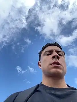 Snapshot of MR_MUSCLE chatting on November 26, 2025, 11:43 am MR MUSCLE online show from November 26, 2025, 11:43 am