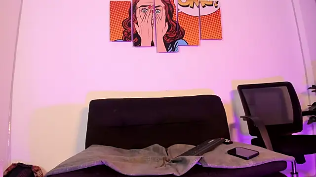 Snapshot of Rosaly_Rodman chatting on February 2, 2026, 8:52 pm Rosaly Rodman online show from February 2, 2026, 8:52 pm