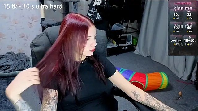 lera smith online show from October 19, 2025, 7:05 pm