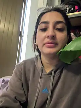 Snapshot of JasmineRhodes chatting on April 22, 2026, 12:12 pm JasmineRhodes online show from April 22, 2026, 12:12 pm