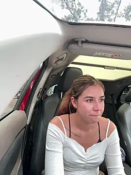 Snapshot of AllieYourGirl chatting on March 24, 2026, 5:24 pm AllieYourGirl online show from March 24, 2026, 5:24 pm