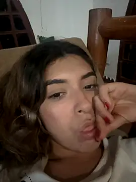 Kardashian12 online show from November 2, 2025, 12:48 am