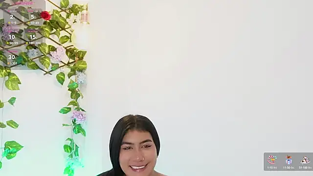 saraBow online show from October 7, 2025, 5:58 pm