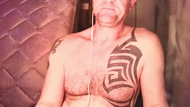 Snapshot of Yournaughty chatting on February 9, 2026, 4:54 am Yournaughty online show from February 9, 2026, 4:54 am