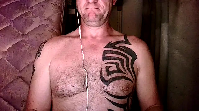 Yournaughty online show from November 6, 2025, 4:49 am