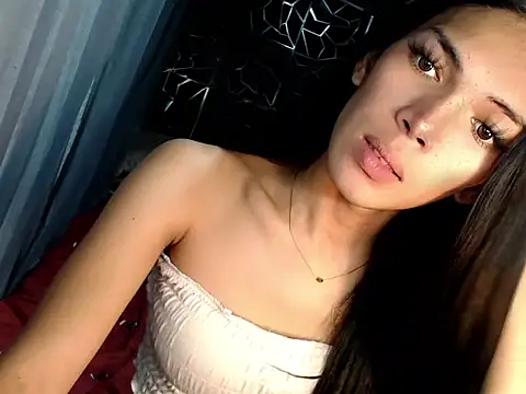 ladyhotcuming online show from September 15, 2025, 2:12 am