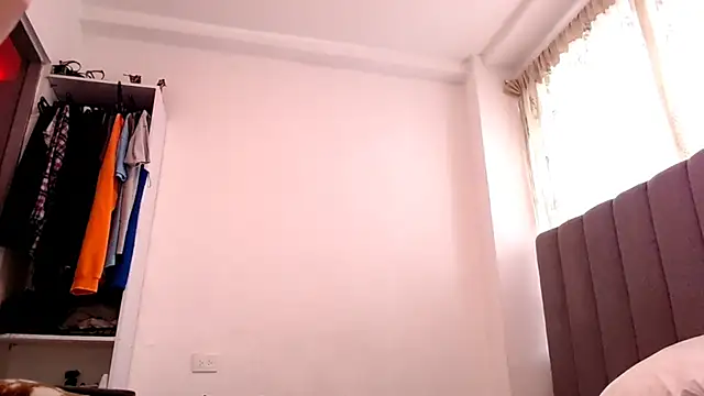 Snapshot of saara_johnson496 chatting on June 30, 2026, 11:54 am saara johnson496 online show from June 30, 2026, 11:54 am