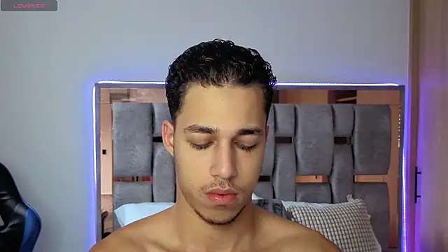 orionblaze69  online show from October 22, 2025, 11:20 am