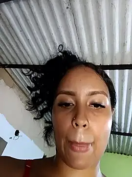 Fernanda30 online show from May 16, 2026, 12:20 am