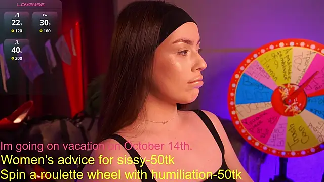 EmiliyaRoude online show from October 9, 2025, 12:49 pm