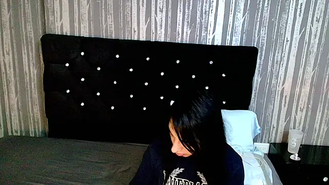 Alicee Moonn online show from February 25, 2026, 9:47 pm