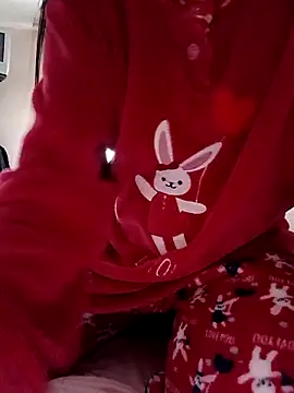 Hottiesophie online show from March 30, 2026, 3:35 pm