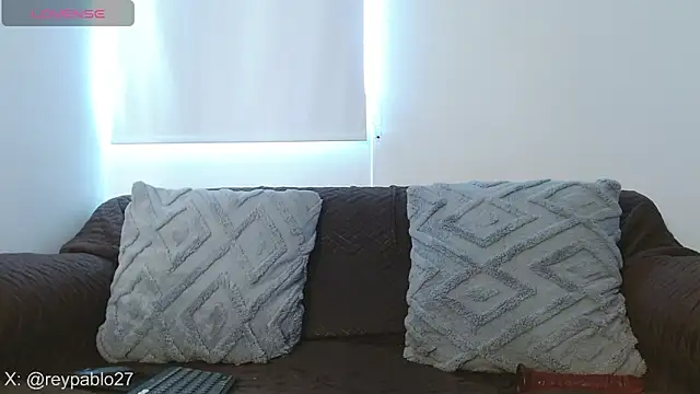 ReyPablo1 online show from November 21, 2025, 8:41 pm