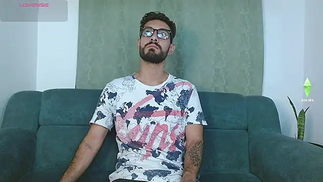 ReyPablo1 online show from October 9, 2025, 10:54 pm