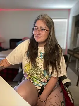 Alix Valentine online show from May 25, 2026, 4:28 pm