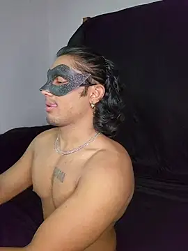 Snapshot of sam_honey5 chatting on April 17, 2026, 7:17 pm sam honey5 online show from April 17, 2026, 7:17 pm