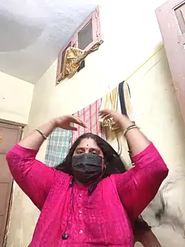 Snapshot of Villageanuty chatting on October 7, 2025, 4:52 pm Villageanuty online show from October 7, 2025, 4:52 pm