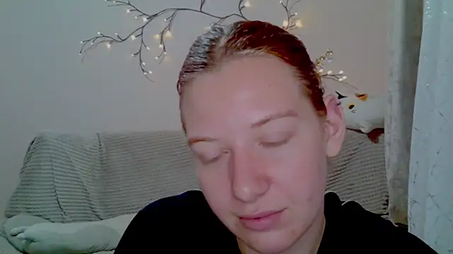 Lily Ember online show from March 14, 2026, 8:26 pm