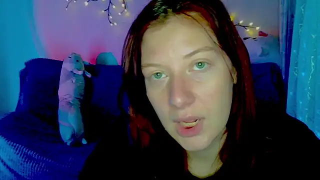 Lily Ember online show from February 6, 2026, 8:05 pm