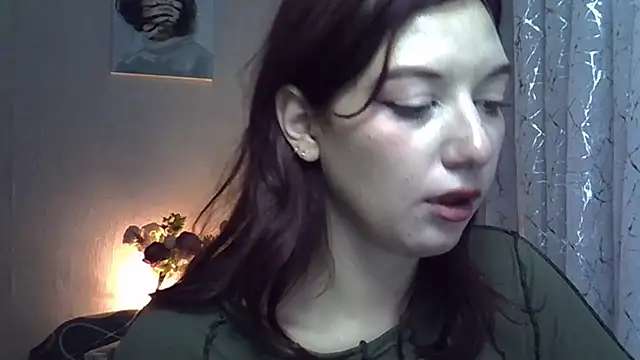 Lily Ember online show from October 7, 2025, 7:15 pm