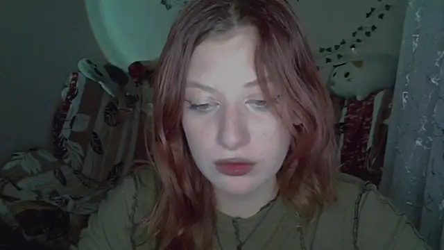 Lily Ember online show from December 4, 2025, 6:07 pm