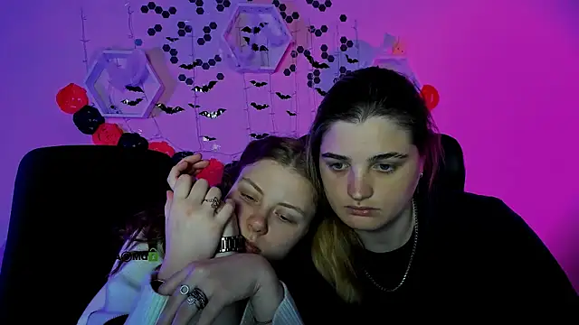 Snapshot of inga_gree chatting on October 28, 2025, 7:57 pm inga gree online show from October 28, 2025, 7:57 pm