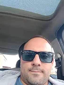 cazzoduroduro26 online show from October 8, 2025, 3:35 pm