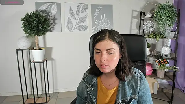 Snapshot of MartaEdams chatting on June 29, 2026, 10:15 am MartaEdams online show from June 29, 2026, 10:15 am