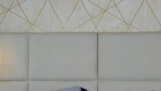 SamayRyann online show from June 16, 2026, 1:44 pm