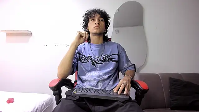 Snapshot of JackesTaylor chatting on January 12, 2026, 7:04 am JackesTaylor online show from January 12, 2026, 7:04 am