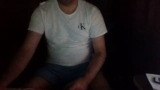 Snapshot of st206boy chatting on July 15, 2026, 3:02 am st206boy online show from July 15, 2026, 3:02 am