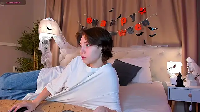 Skelerata online show from October 29, 2025, 1:26 am