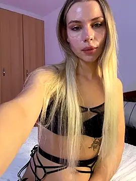 SexyMommyKate online show from September 19, 2025, 2:10 pm
