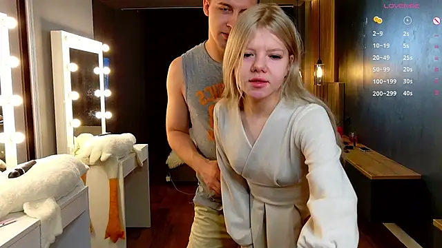 SandraGaze online show from March 1, 2026, 1:33 pm